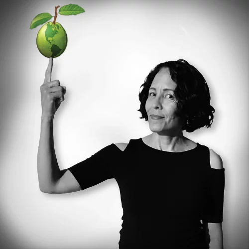 headshot of Mariana Mellor holding the linguava guava globe