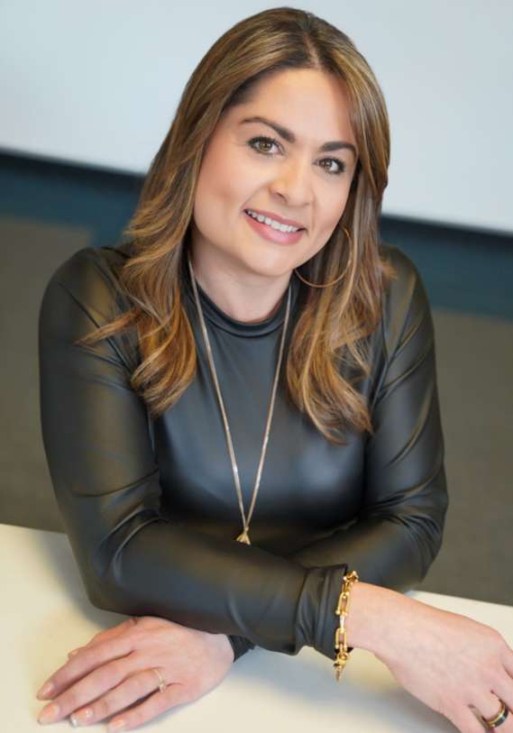 Valeria McNulty valeria mcnulty linguava interpreter academy trainer and healthcare interpreter